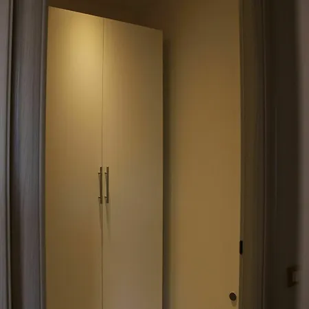 Aparthotel House Sant'orsola 3*